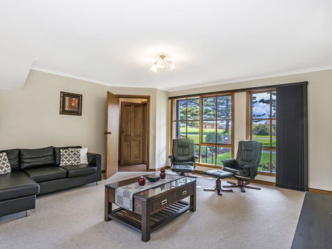 45 On REGENT - Accommodation Mount Tamborine 3