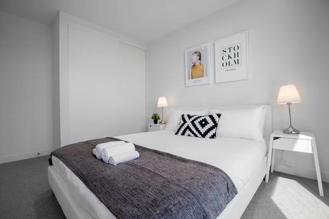 61, Boutique One-bedroom, Boxhill Central, Mall - Accommodation Mount Tamborine 3
