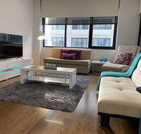 Realm Modern Executive Apartment 1BR Wine WiFi Secure Parking Canberra - Accommodation Mount Tamborine