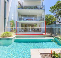 A Deluxe Swim Up - Drift Apartments South - Accommodation Mount Tamborine