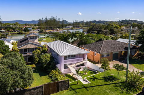 A PERFECT STAY - Sunset Beach - Surfside - Accommodation Mount Tamborine 2
