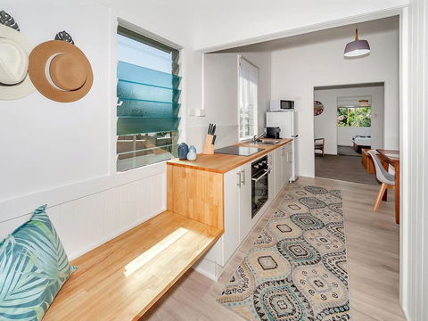 A Touch Of The Bahamas On McKenzie MK3 - Accommodation Mount Tamborine 3