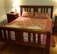 About Town Cottages - Accommodation Mount Tamborine