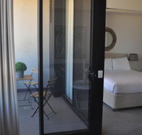 Accommodate Canberra - Azure - Accommodation Mount Tamborine