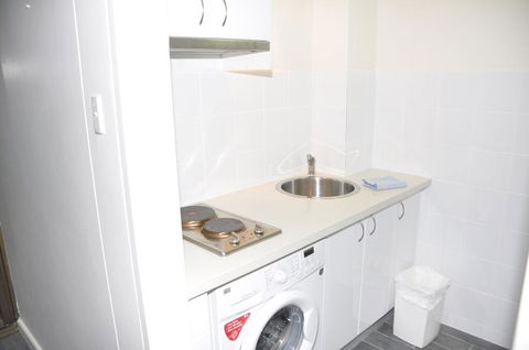 Accommodation Sydney Studio With Balcony Apartment - Accommodation Mount Tamborine 1