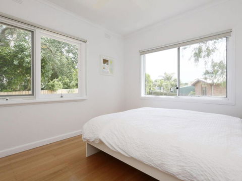 DROMANA BEACH SHACK - Accommodation Mount Tamborine 4