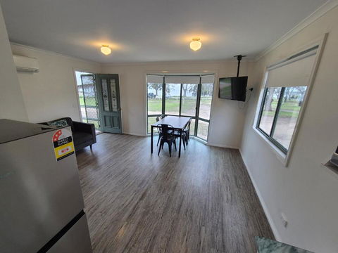 Eagle Point Caravan Park - Accommodation Mount Tamborine 4