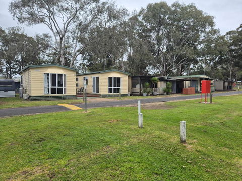 Eagle Point Caravan Park - Accommodation Mount Tamborine 3