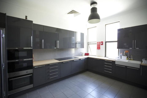 EBS Sydney Hostel - Accommodation Mount Tamborine 4