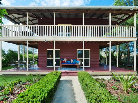 Elderslie House - Accommodation Mount Tamborine 1