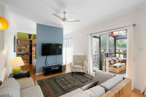 Enchanted Garden Cottage With Bikes And Air Con - Accommodation Mount Tamborine 4