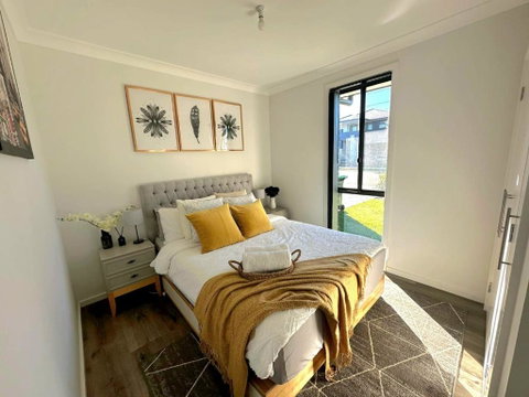 Entire 2br, Hideaway - Accommodation Mount Tamborine 1