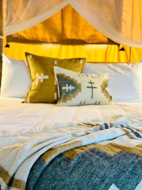 Esk Luxury Glamping Tents - Accommodation Mount Tamborine 1