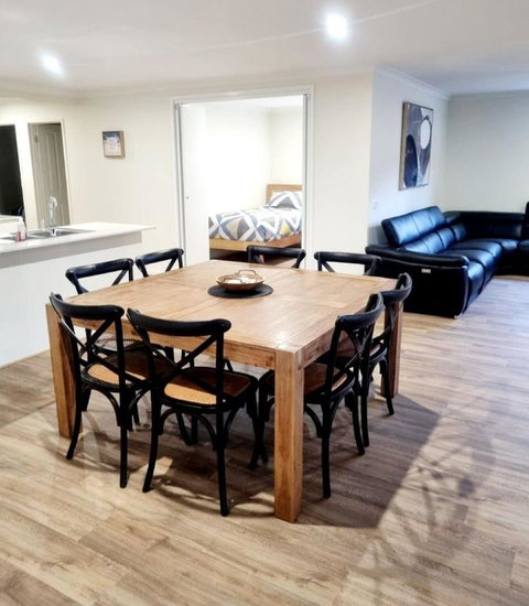 Family Getaway Retreat - Accommodation Mount Tamborine 4