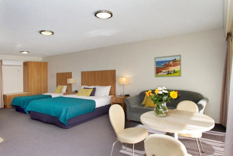 Fairway Motor Inn - Accommodation Mount Tamborine 2