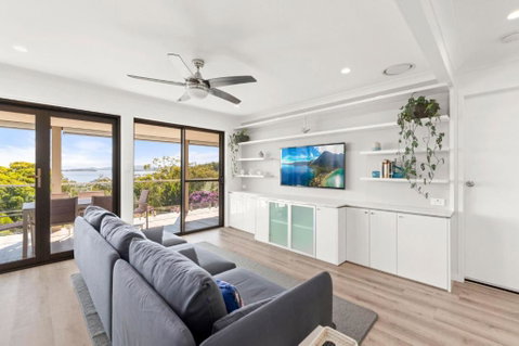 Family Retreat With Water Views At Corlette - Accommodation Mount Tamborine 3
