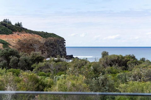 Exquisite Beachside Mansion - Accommodation Mount Tamborine 2