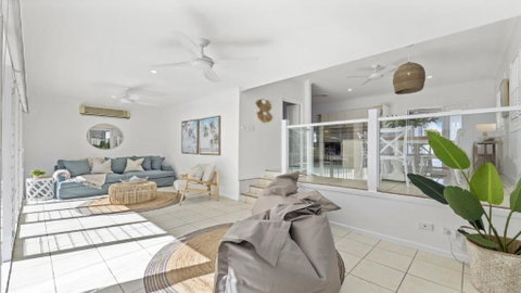 Fairways Beach House Sawtell - Accommodation Mount Tamborine 1