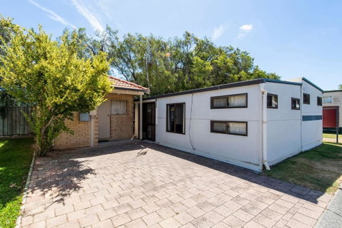 Family Bungalow - Accommodation Mount Tamborine 0