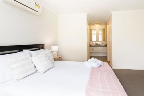 Family Home For A Fiesta - Accommodation Mount Tamborine 1