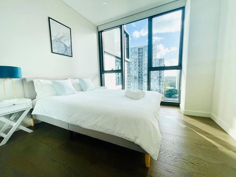 Family Residence (3 Bedrooms, Pool, Gym, Parking) - Accommodation Mount Tamborine 0