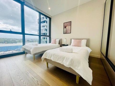 Family Residence (3 Bedrooms, Pool, Gym, Parking) - Accommodation Mount Tamborine 3