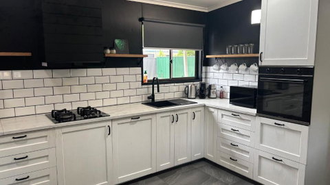 Family Retreat In Ningi Pet Friendly - Accommodation Mount Tamborine 4