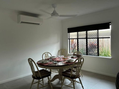 Family Size Tropical Oasis Retreat Netflix Wifi - Accommodation Mount Tamborine 4
