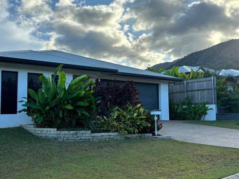 Family Size Tropical Oasis Retreat Netflix Wifi - Accommodation Mount Tamborine 2