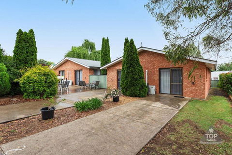 Fossicker Caravan Park - Accommodation Mount Tamborine 3
