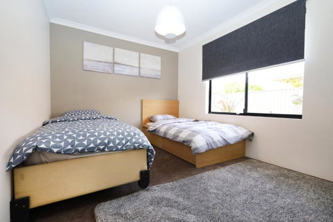 Family Holiday Home - Accommodation Mount Tamborine 2