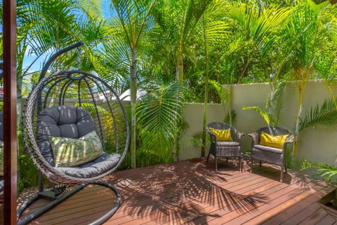Far Pavilions - An Intimate Bali-style Haven - Accommodation Mount Tamborine 4