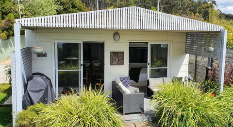 Goat Island Bungalow - Accommodation Mount Tamborine 1