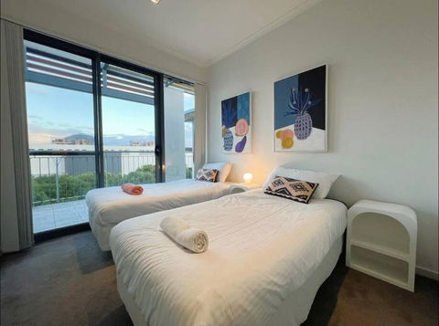 GW24-1 BATH 2 BR At The Glen With FREE Parking And Balcony - Accommodation Mount Tamborine 1