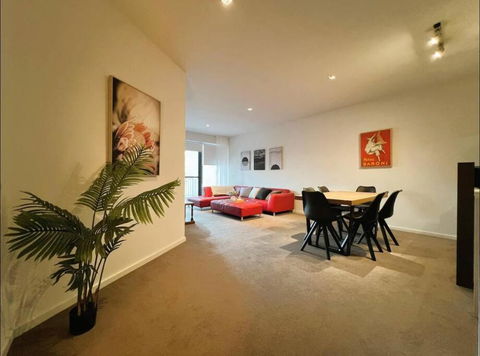 GW24-1 BATH 2 BR At The Glen With FREE Parking And Balcony - Accommodation Mount Tamborine 2
