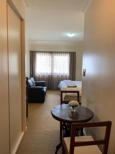 Guildford River Retreat - Accommodation Mount Tamborine 2