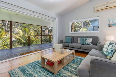 Happy Daze - Accommodation Mount Tamborine 0