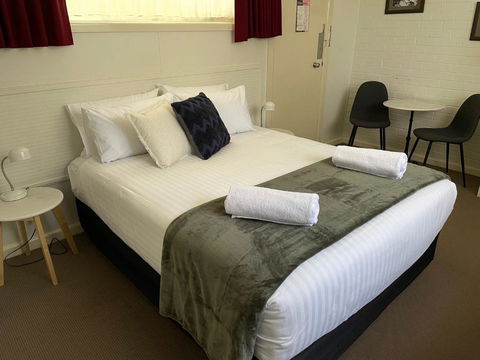 Happy Wanderer Motel Cohuna 70s Style - Accommodation Mount Tamborine 2