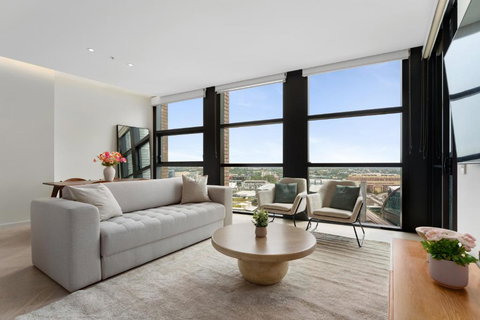 Harbour Views, Fireworks & Secure Parking - Accommodation Mount Tamborine 2