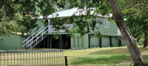 Harris Cottage - Accommodation Mount Tamborine 0