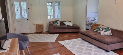 Harris Cottage - Accommodation Mount Tamborine 2