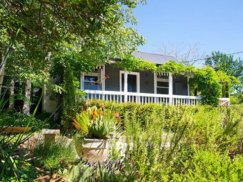 Harts Lane Haus - Accommodation Mount Tamborine 0
