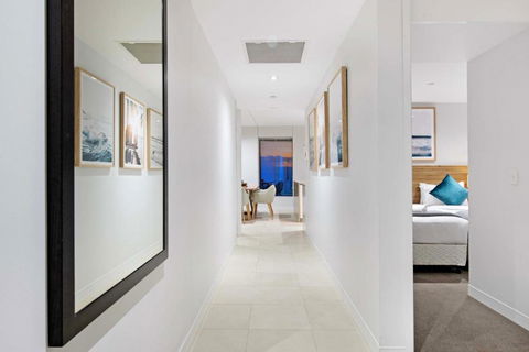 GUARANTEED OCEAN VIEW - Level 16 And Up - Soul Surfers Paradise - Self Contained &Privately Managed - Accommodation Mount Tamborine 1
