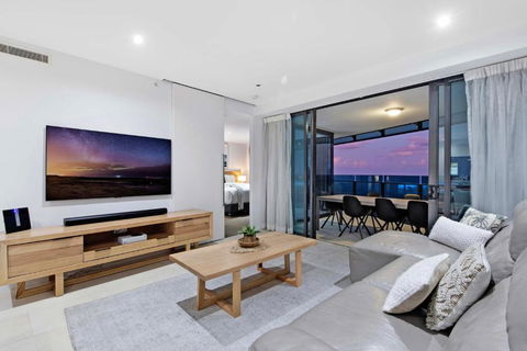 GUARANTEED OCEAN VIEW - Level 16 And Up - Soul Surfers Paradise - Self Contained &Privately Managed - Accommodation Mount Tamborine 3