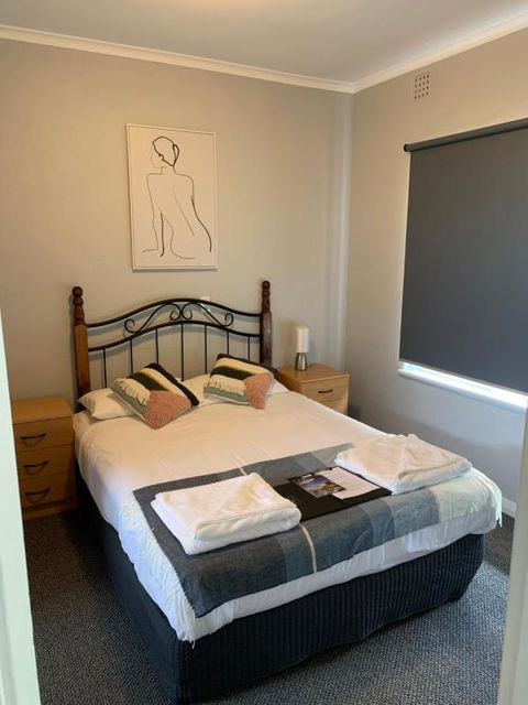 Hello Adelaide Motel And Apartments - Accommodation Mount Tamborine 1