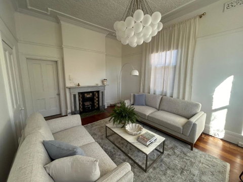 Historic Camden House - Accommodation Mount Tamborine 1