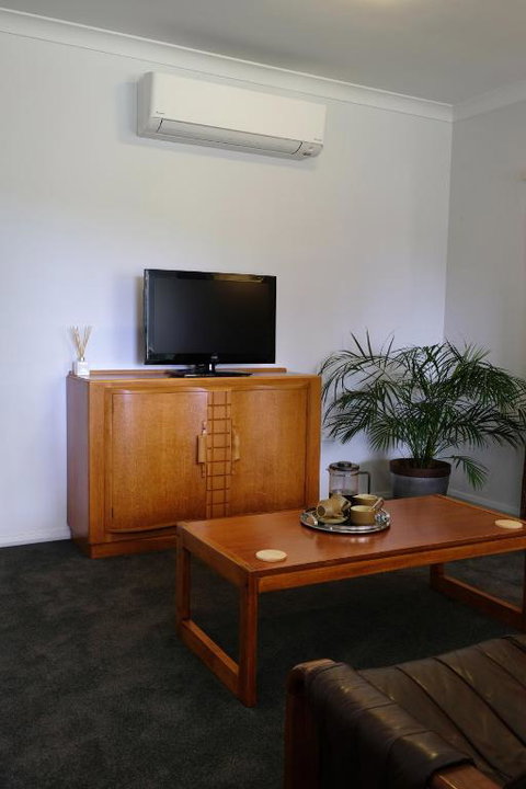 Hoopers Cottage - Accommodation Mount Tamborine 3