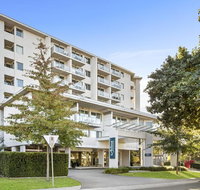 Adina Serviced Apartments Canberra Dickson - Accommodation Mount Tamborine
