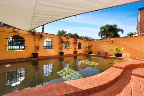 Adobe Motel - Accommodation Mount Tamborine 1