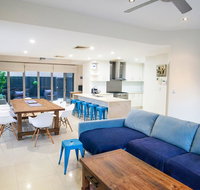 Alexandra Headland Luxury Townhouse - Accommodation Mount Tamborine